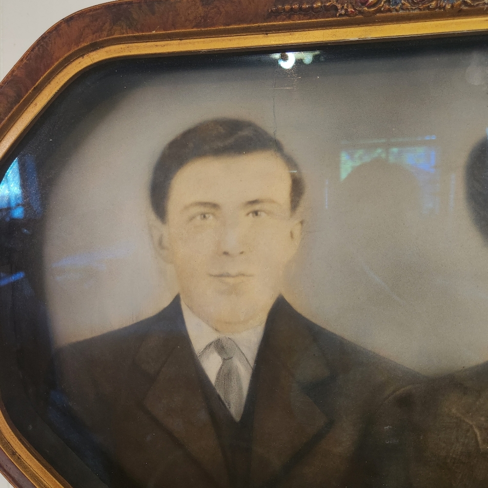 Antique Charcoal Drawing Art Wood Ornate Floral Frame Convex Bubble Glass Gold - Picture 7 of 15